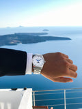 Amant watches