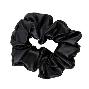 The scrunchie glides smoothly against your hair, offering low friction pull to prevent damage and breakage, ensuring healthy, strong hair.